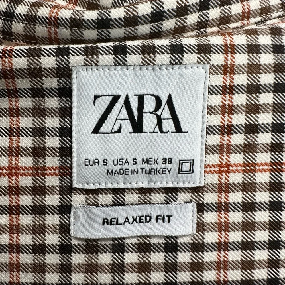 ZARA Plaid Relaxed Fit Overshirt/Jacket